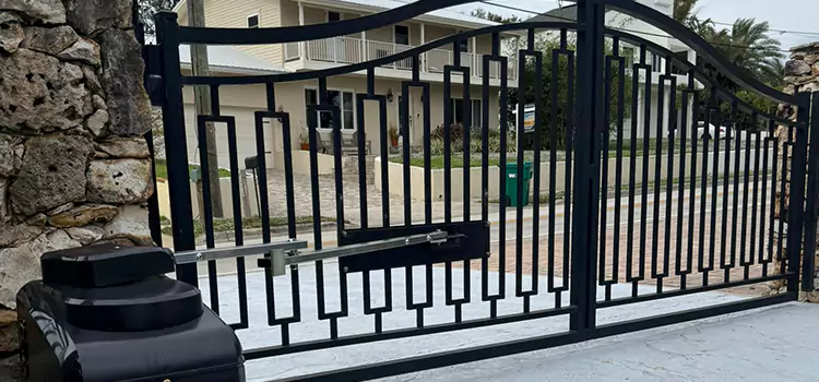 Swing Gate Opener with Keypad Lewiston